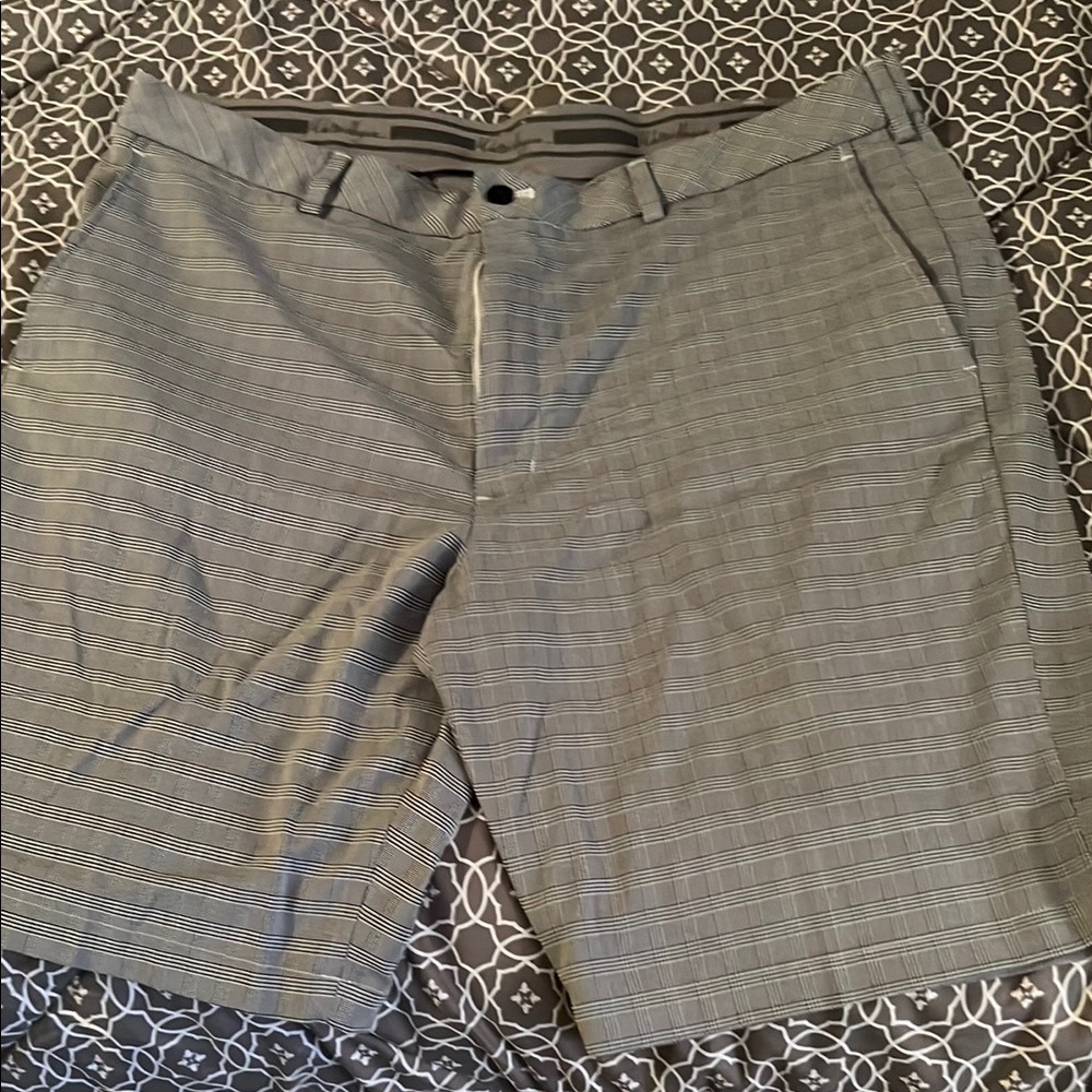 Men's Walter Hagen Golf Gray Shorts
